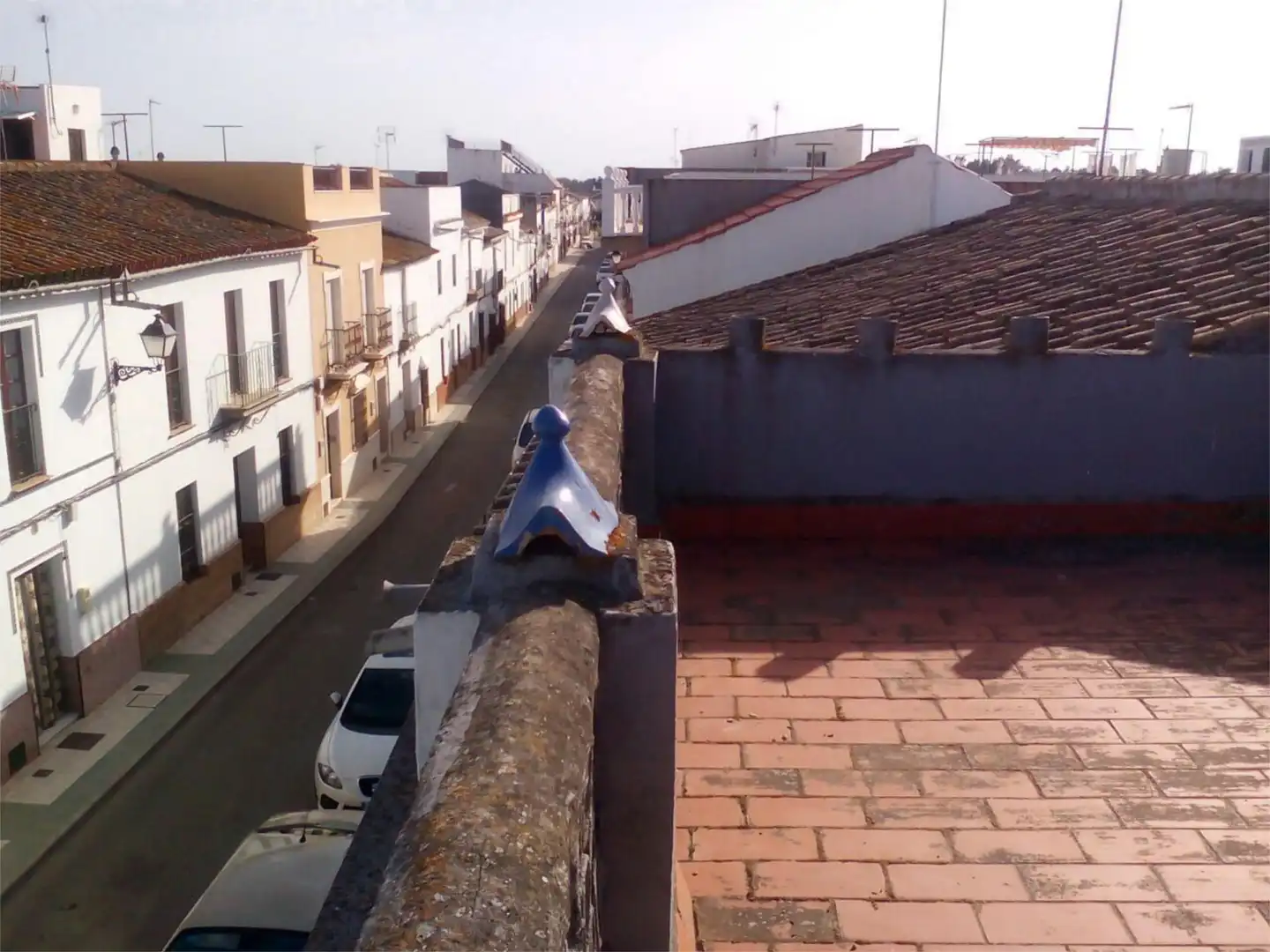 Vista exterior de Casa adosada en venta en Alcolea del Río con Terraza, Amueblado y Balcón
