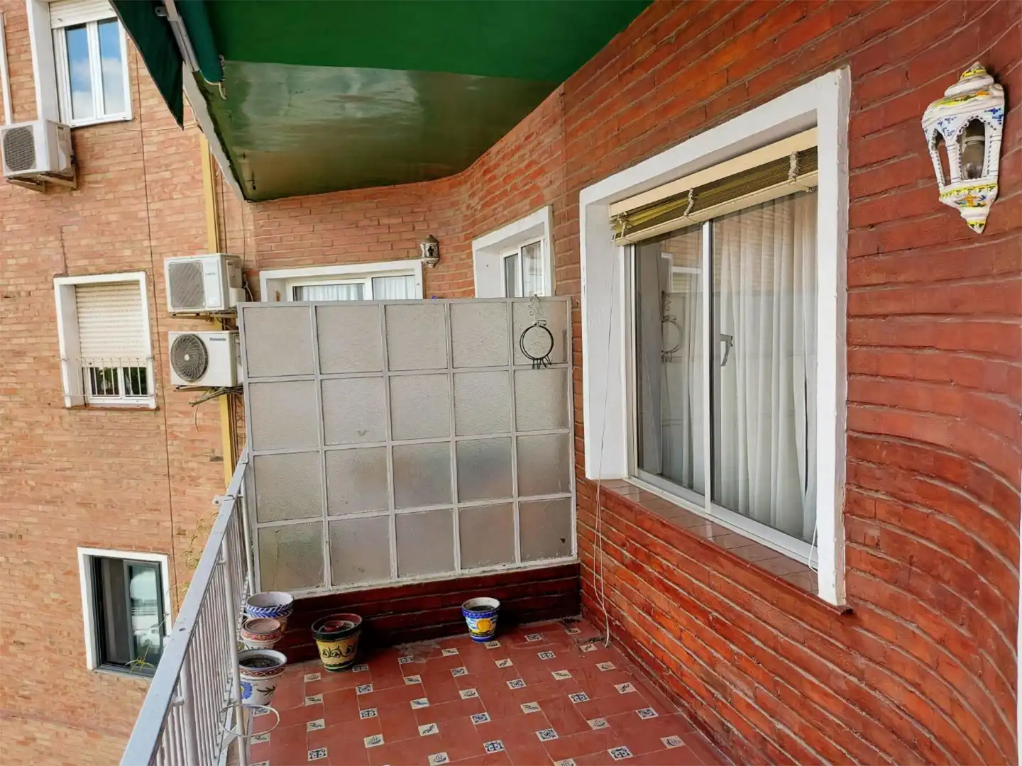 Flat for sale in Avenida Manuel Siurot, 3, Bami - La Estrella Balcony of Flat for sale in Sevilla Capital with Air Conditioner, Terrace and Balcony