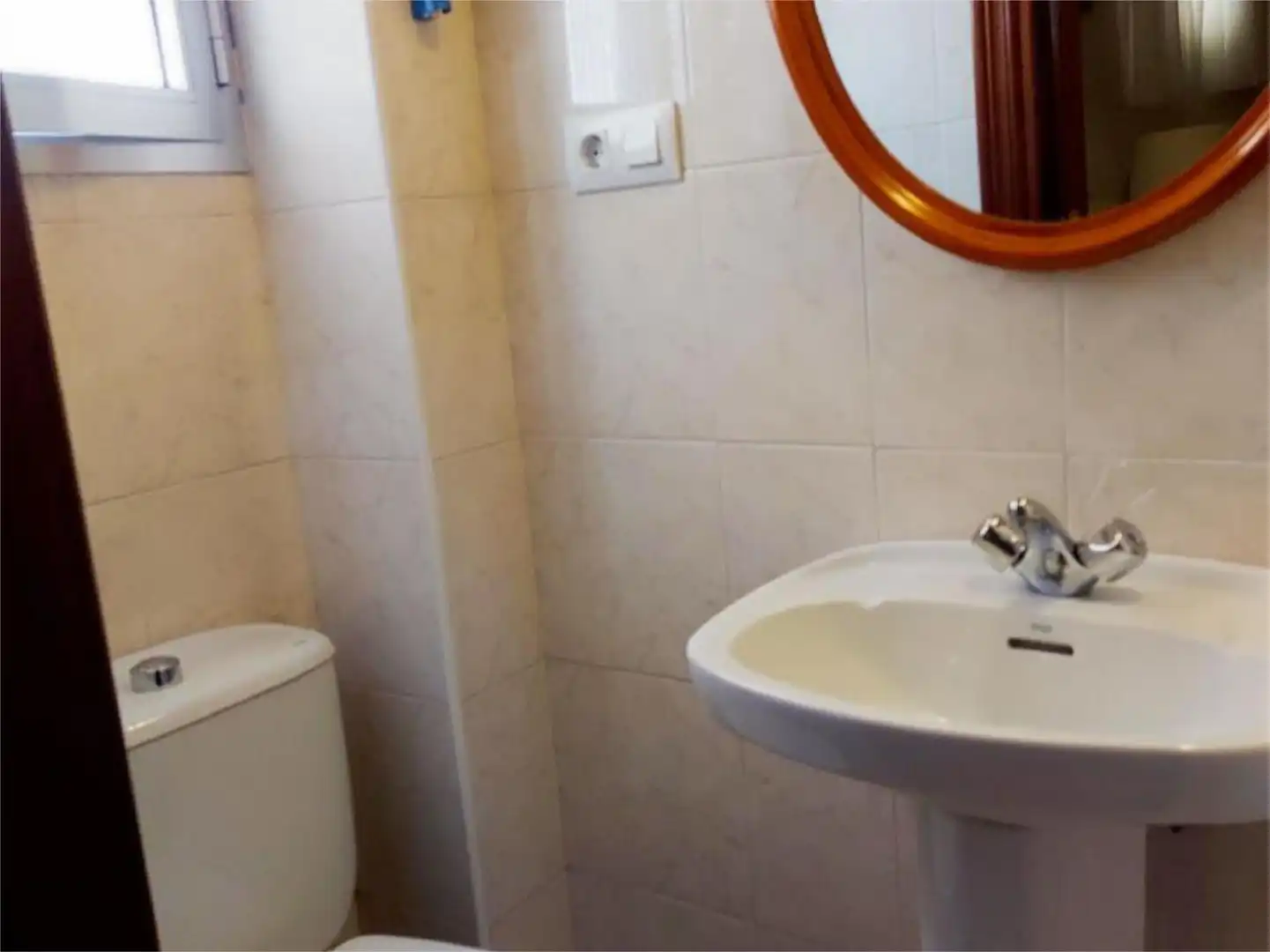 Flat for sale in Avenida Manuel Siurot, 3, Bami - La Estrella Bathroom of Flat for sale in Sevilla Capital with Air Conditioner, Terrace and Balcony