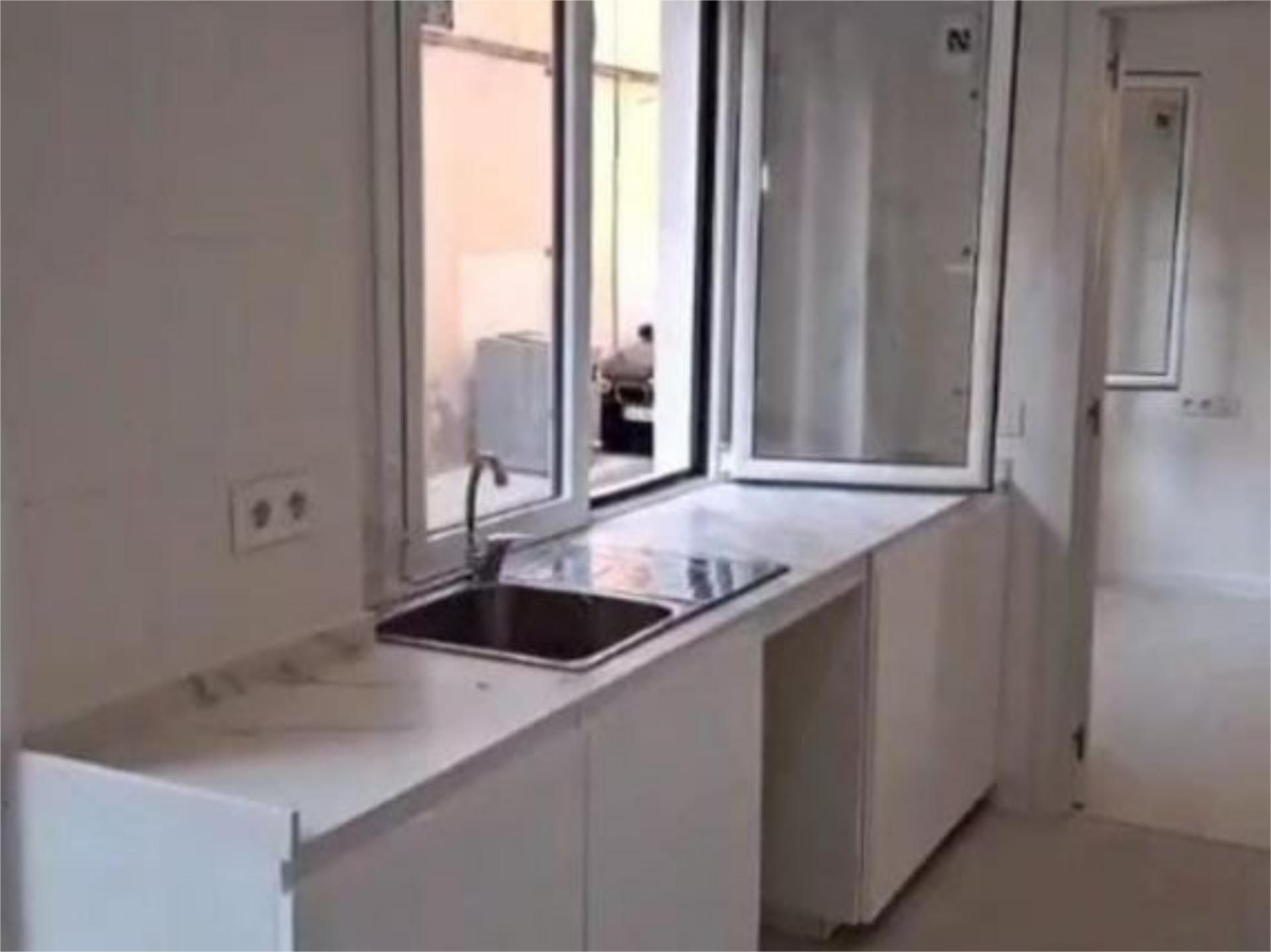Kitchen of Flat to rent in Gavà