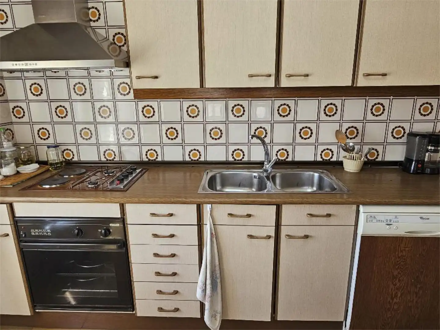 Casa o xalet en venda a Calle Hontanilla, 1, Duruelo Cuina de Casa o xalet en venda en Duruelo amb Calefacció, Jardí privat i Terrassa