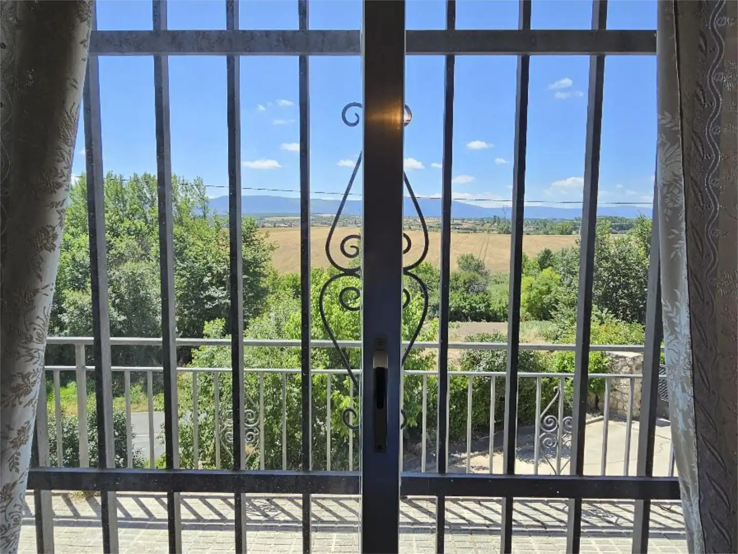 Casa o xalet en venda a Calle Hontanilla, 1, Duruelo Terrassa de Casa o xalet en venda en Duruelo amb Calefacció, Jardí privat i Terrassa
