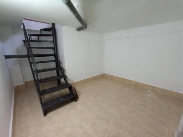 Local comercial en Venta en Calle Bajo Segura, 3 en Cardenal Benlloch