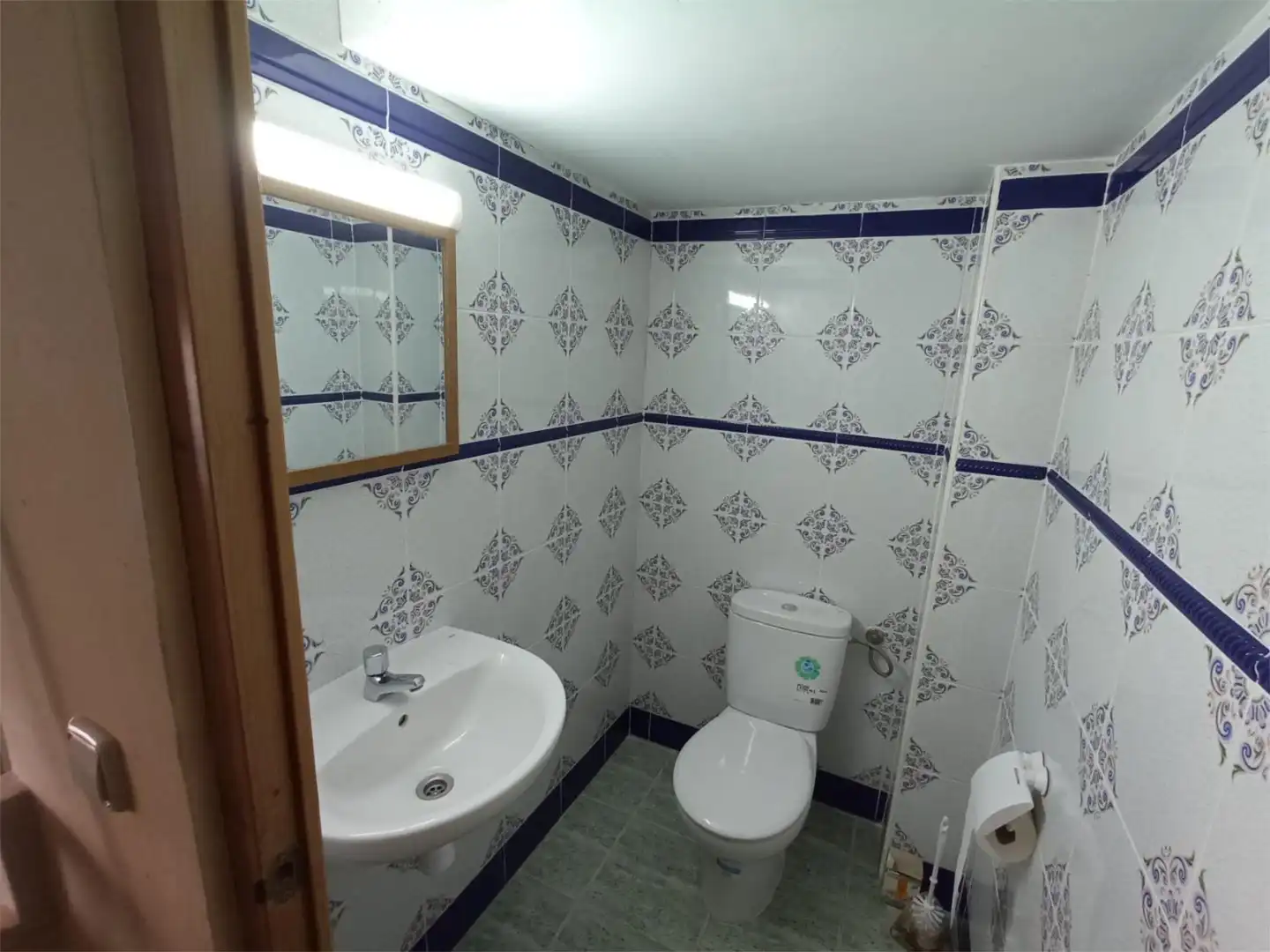 Baño de Local en venta en Mislata