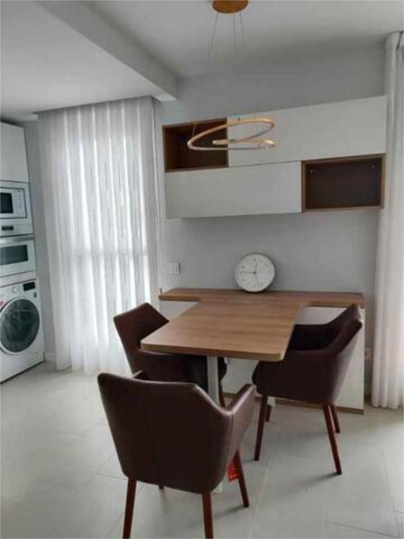 Menjador de Apartament de lloguer en Valladolid Capital amb Calefacció, Jardí privat i Terrassa