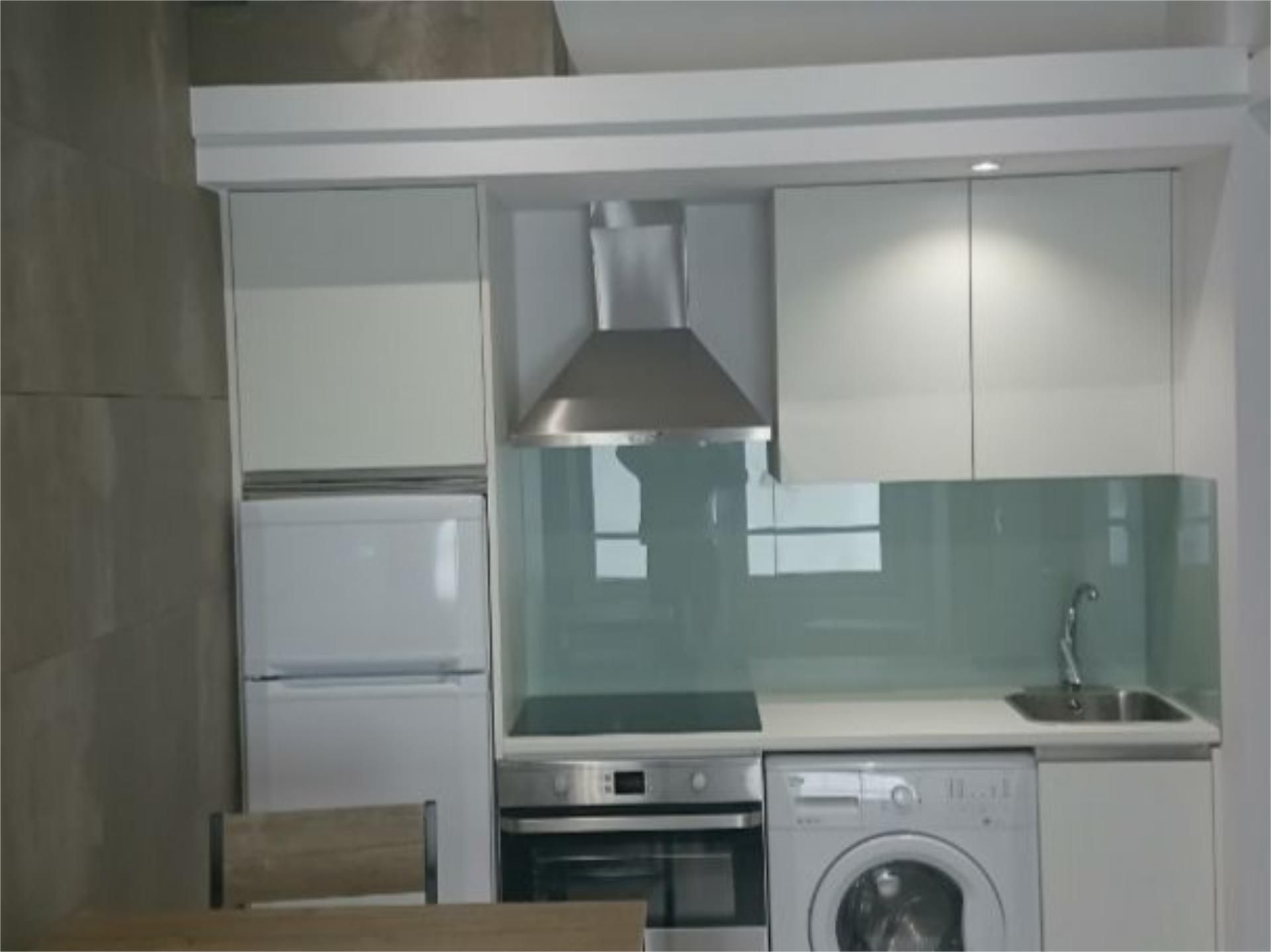 Cocina de Piso de alquiler en A Coruña Capital 