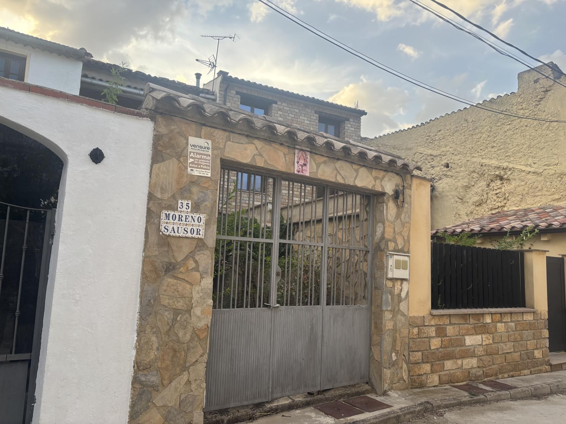 Exterior view of Single-family semi-detached for sale in Huérguina  with Heating, Private garden and Terrace