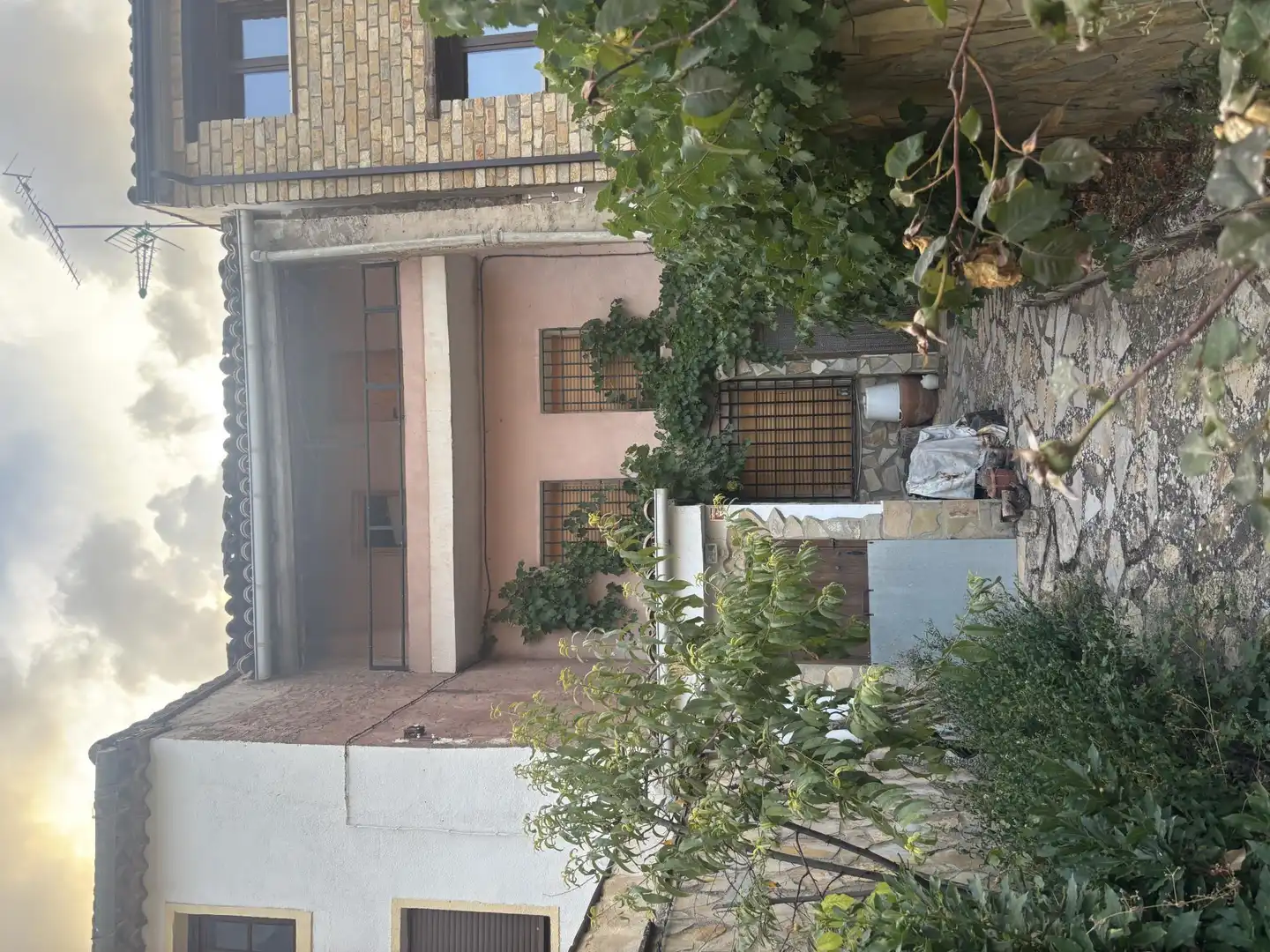 Einfamilien-Reihenhaus zum Verkauf in Calle Cabezona, 7, Huérguina Außenansicht von Einfamilien-Reihenhaus zum Verkauf in Huérguina mit Heizung, Privatgarten und Terrasse