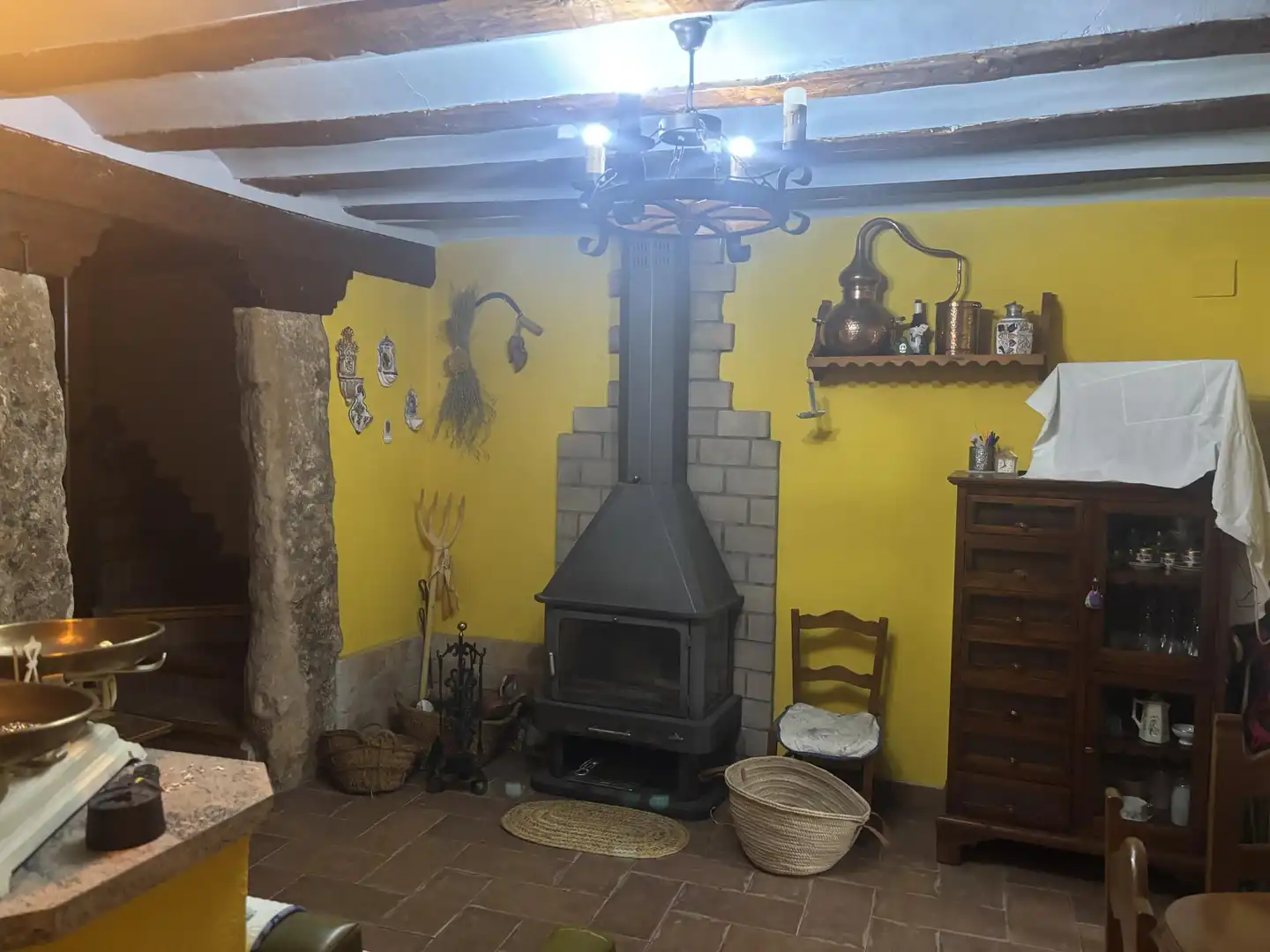 Einfamilien-Reihenhaus zum Verkauf in Calle Cabezona, 7, Huérguina Einfamilien-Reihenhaus zum Verkauf in Huérguina mit Heizung, Privatgarten und Terrasse