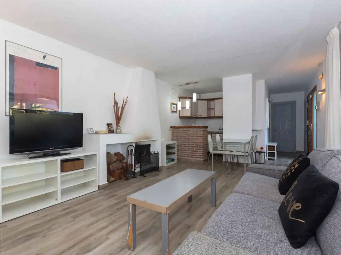 Living room of Flat for sale in Mijas  with Air Conditioner, Terrace and Storage room