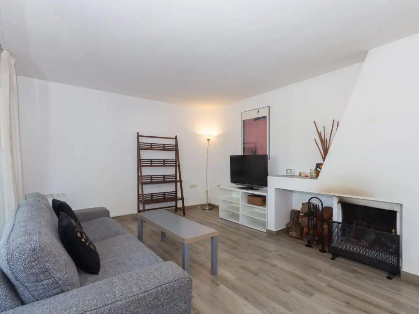 Living room of Flat for sale in Mijas  with Air Conditioner, Terrace and Storage room