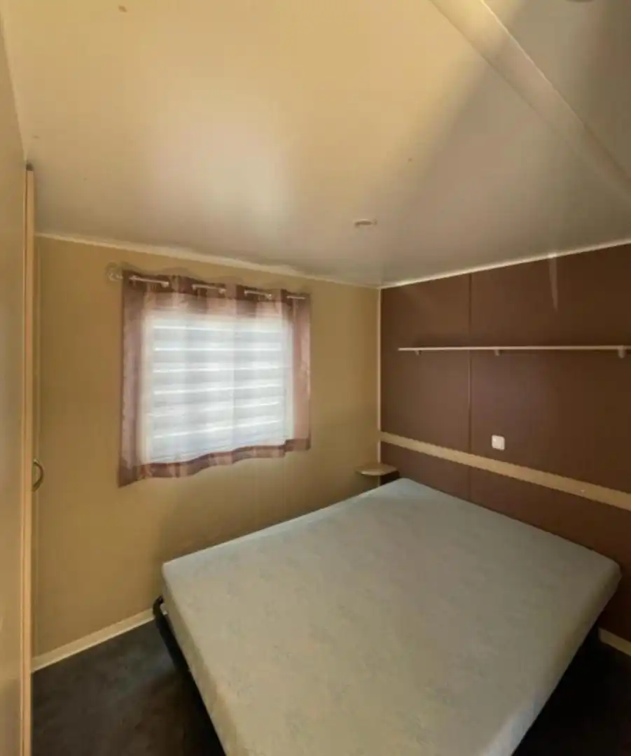 Casa o chalet en venta en Partida Rodriguillo, 72, El Pinós / Pinoso Habitación de Casa o chalet en venta en El Pinós / Pinoso con Aire acondicionado, Calefacción y Jardín privado