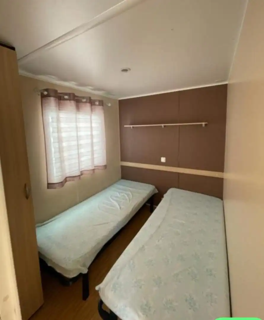 Casa o chalet en venta en Partida Rodriguillo, 72, El Pinós / Pinoso Habitación de Casa o chalet en venta en El Pinós / Pinoso con Aire acondicionado, Calefacción y Jardín privado