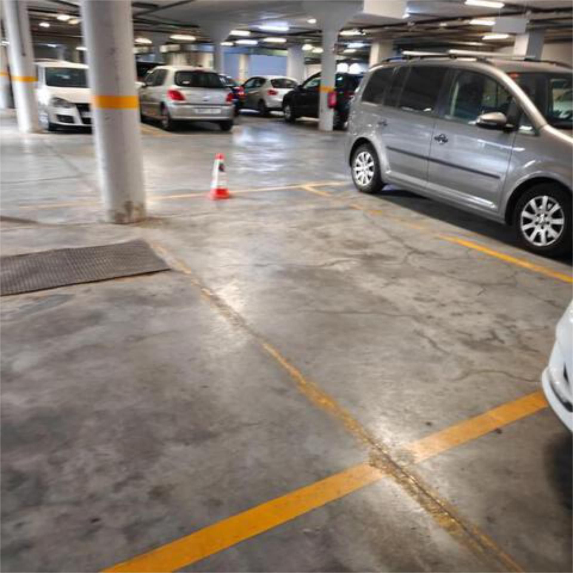 Parking of Garage to rent in  Cádiz Capital