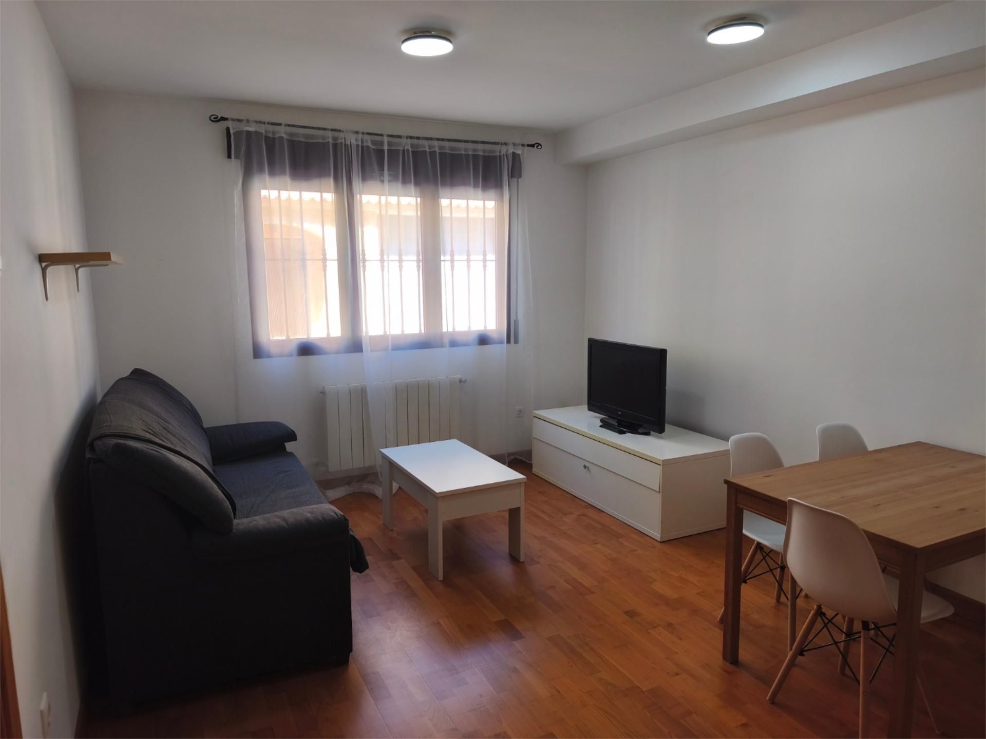 Flat to rent in Avenida de Enriqueta Peigneaux, 42, Bernuy de Porreros