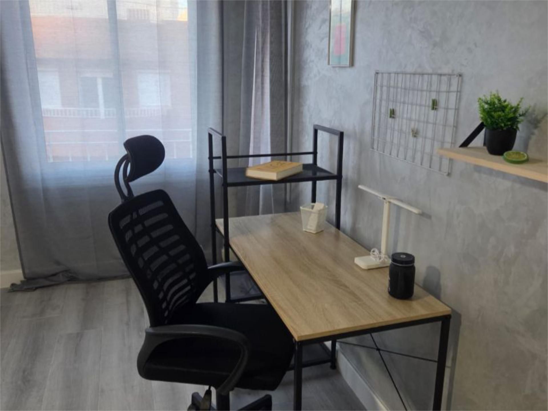 Flat to share in Elche / Elx  with Furnished and Balcony