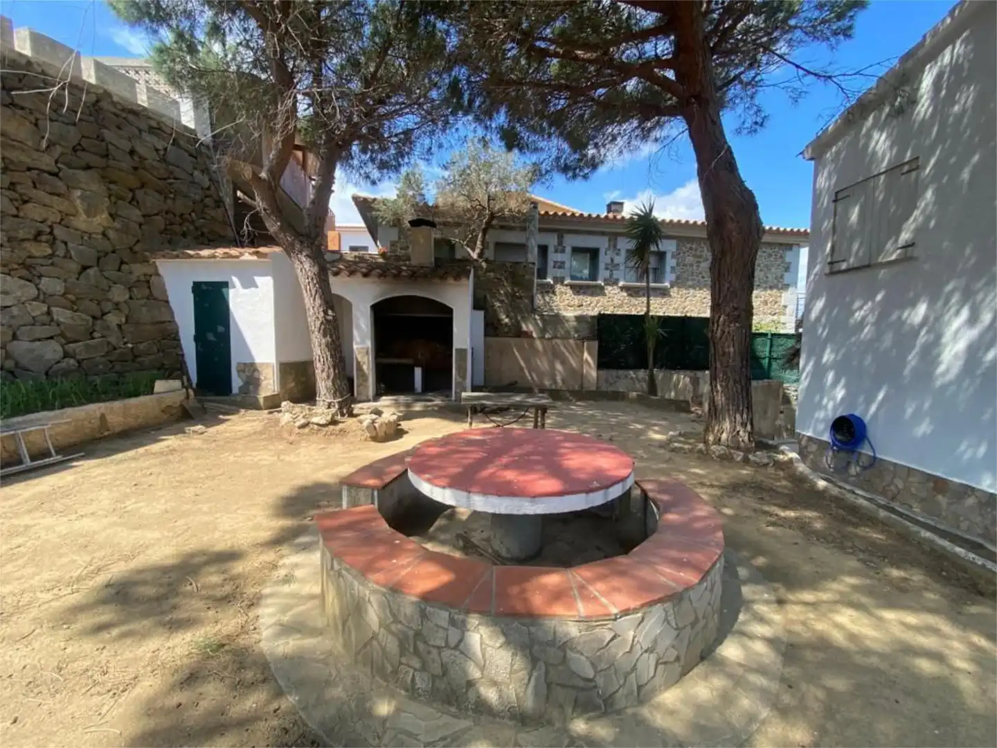 Houses for sale in Carrer Víctor Català, 21, Almadrava - Canyelles - Puig-Rom Terrace of Houses for sale in Roses with Air Conditioner, Terrace and Swimming Pool