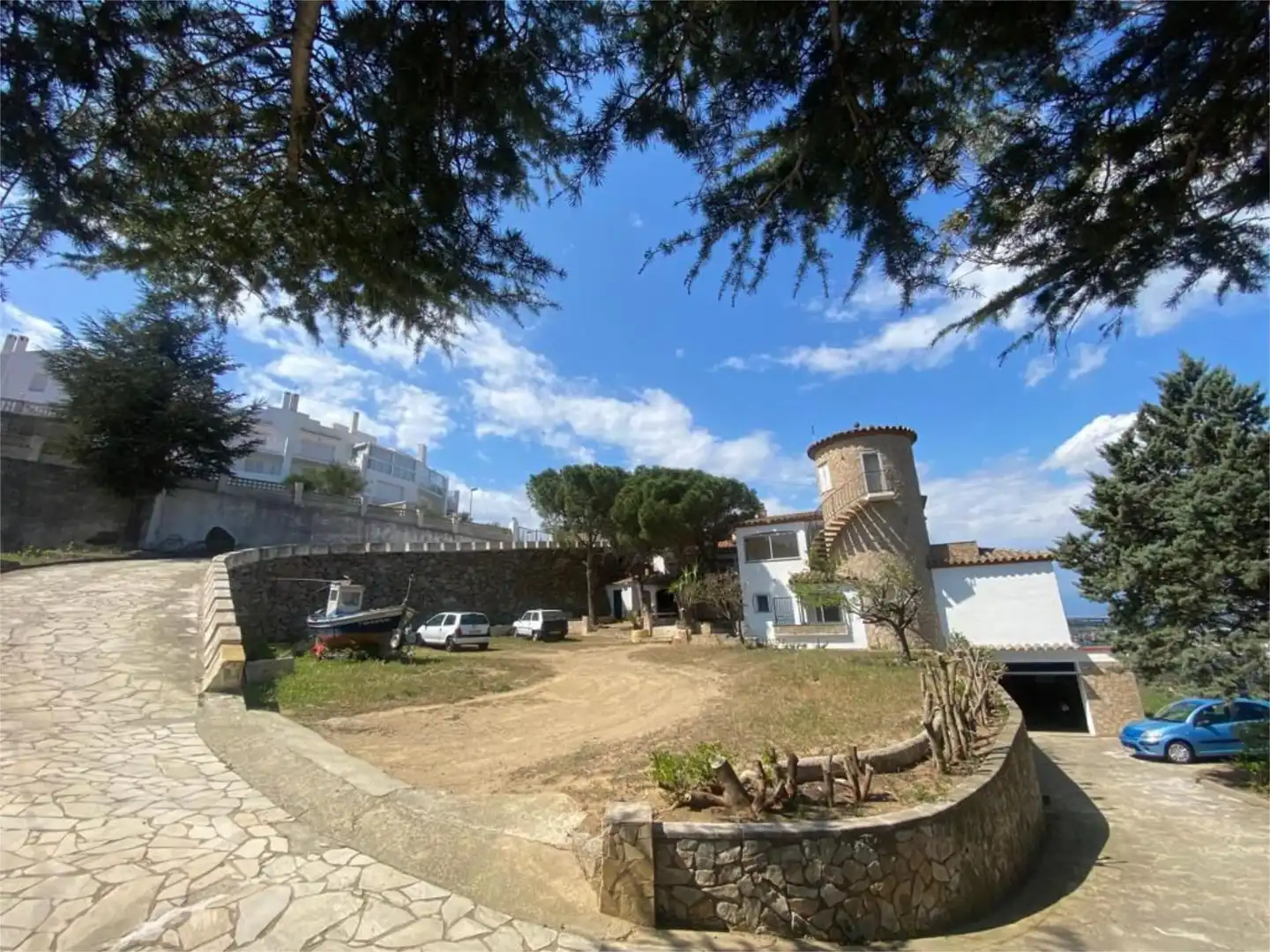 Houses for sale in Carrer Víctor Català, 21, Almadrava - Canyelles - Puig-Rom Exterior view of Houses for sale in Roses with Air Conditioner, Terrace and Swimming Pool