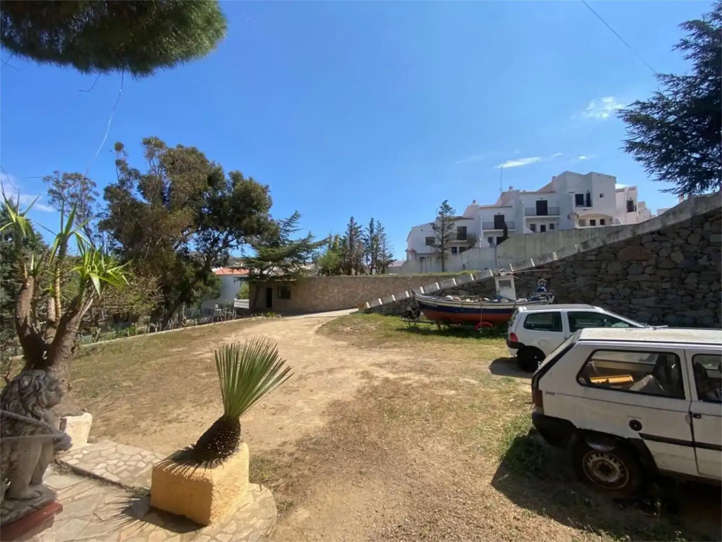 Houses for sale in Carrer Víctor Català, 21, Almadrava - Canyelles - Puig-Rom Houses for sale in Roses with Air Conditioner, Terrace and Swimming Pool