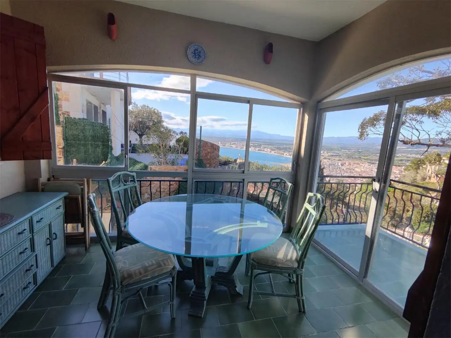 Houses for sale in Carrer Víctor Català, 21, Almadrava - Canyelles - Puig-Rom Dining room of Houses for sale in Roses with Air Conditioner, Terrace and Swimming Pool