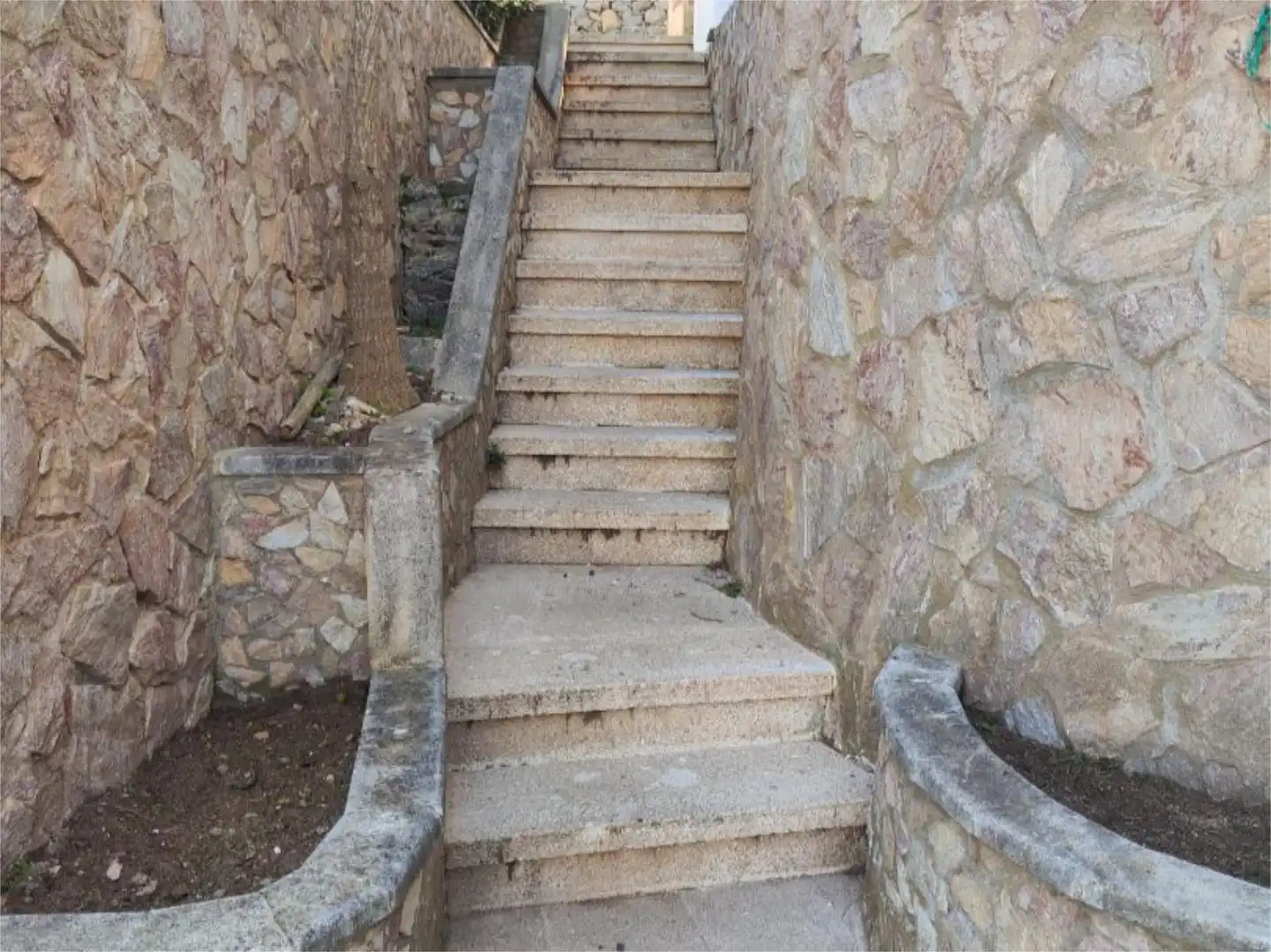 Houses for sale in Carrer Víctor Català, 21, Almadrava - Canyelles - Puig-Rom Houses for sale in Roses with Air Conditioner, Terrace and Swimming Pool