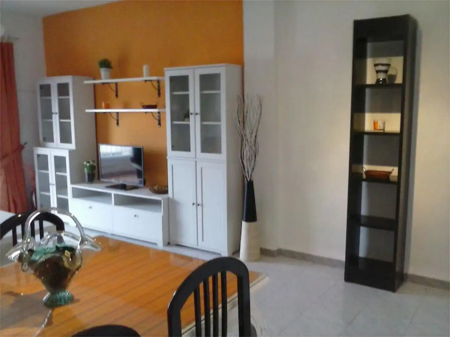 Living room of Flat for rent in Sevilla  with Air Conditioner, Heating and Terrace