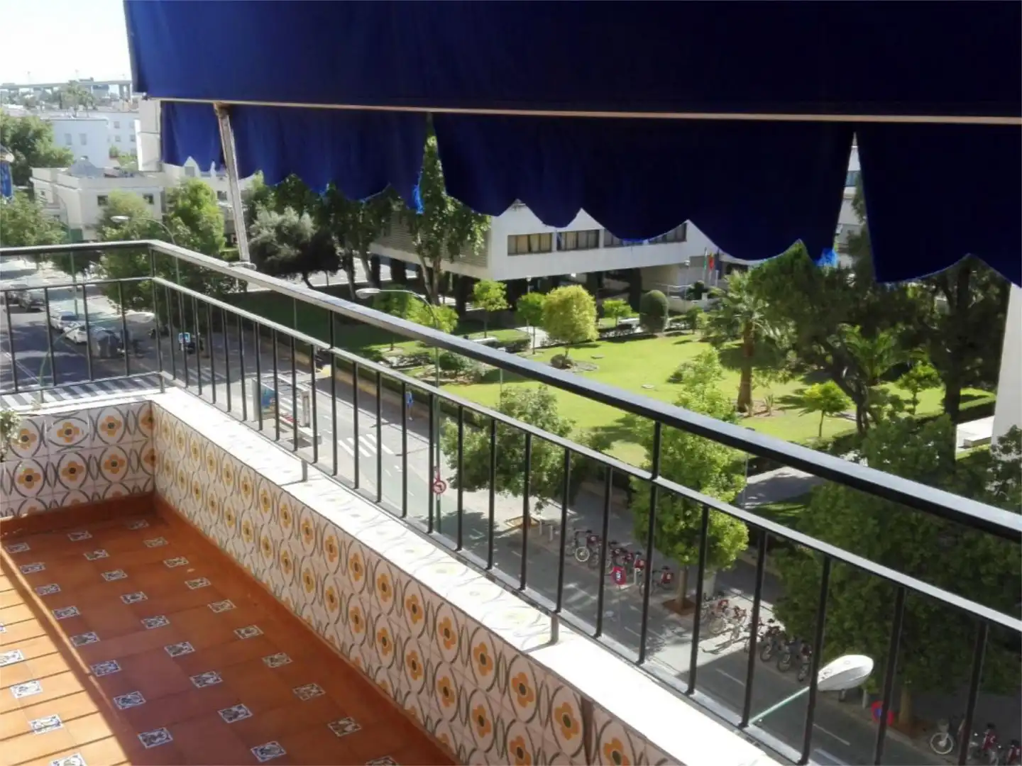 Garden of Flat for rent in Sevilla  with Air Conditioner, Heating and Terrace