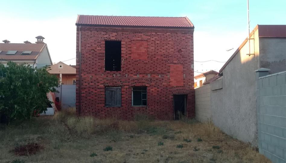Photo 1 of Single-family semi-detached for sale in Calle Fuente, 44, Villabalter, León