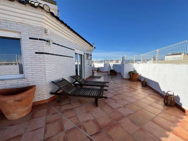 Ático en Venta en Carrer Federico García Moliner, 8 en Piscinas