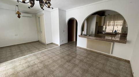 Single-family semi-detached for sale in Urbanizacion Bungalows Bl-6, 8, Rojales, Alicante - image 2 Photo 2 of Single-family semi-detached for sale in Urbanizacion Bungalows Bl-6, 8, Rojales, Alicante