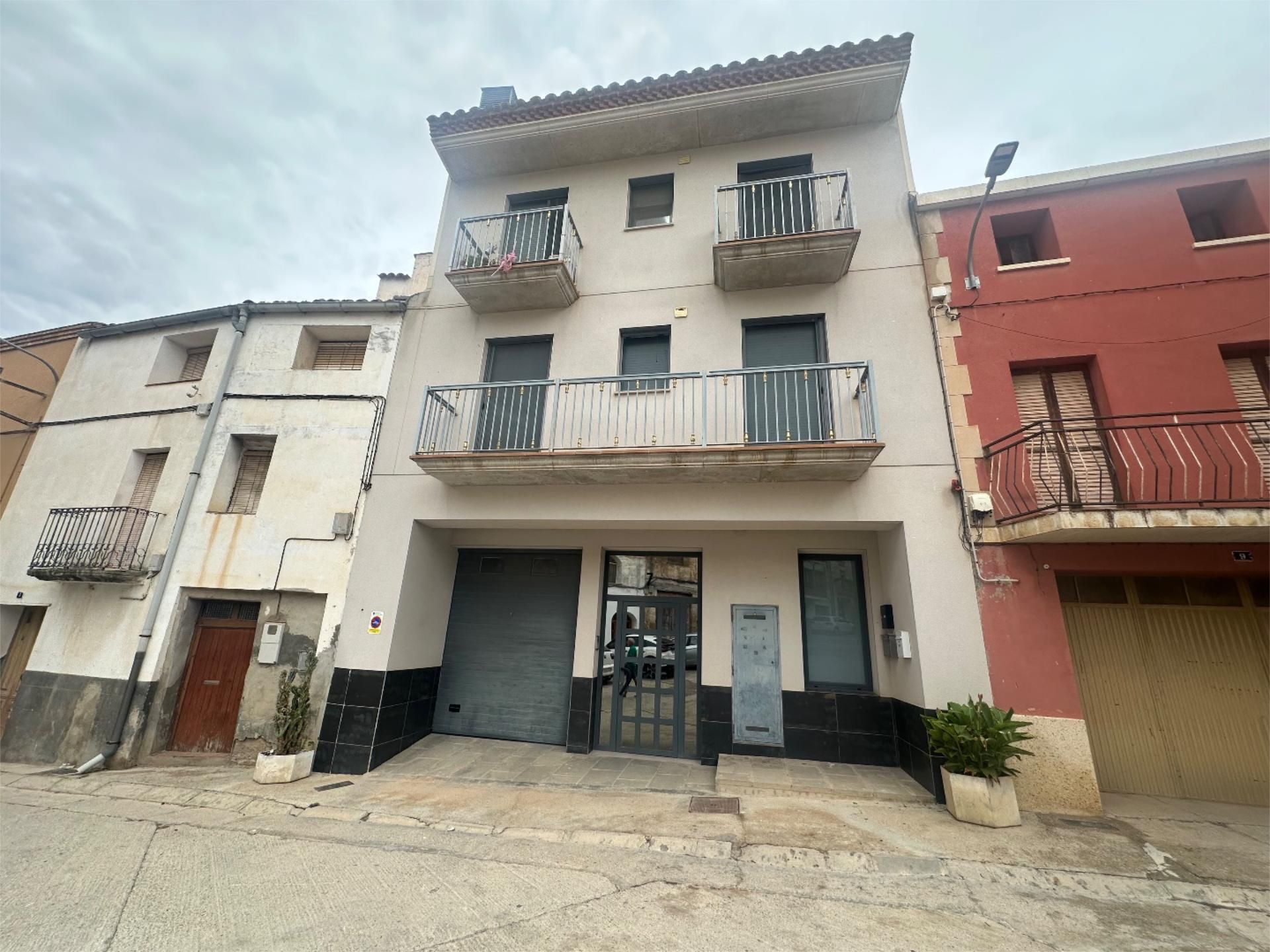 Exterior view of Flat for sale in Sarroca de Lleida  with Terrace and Furnished