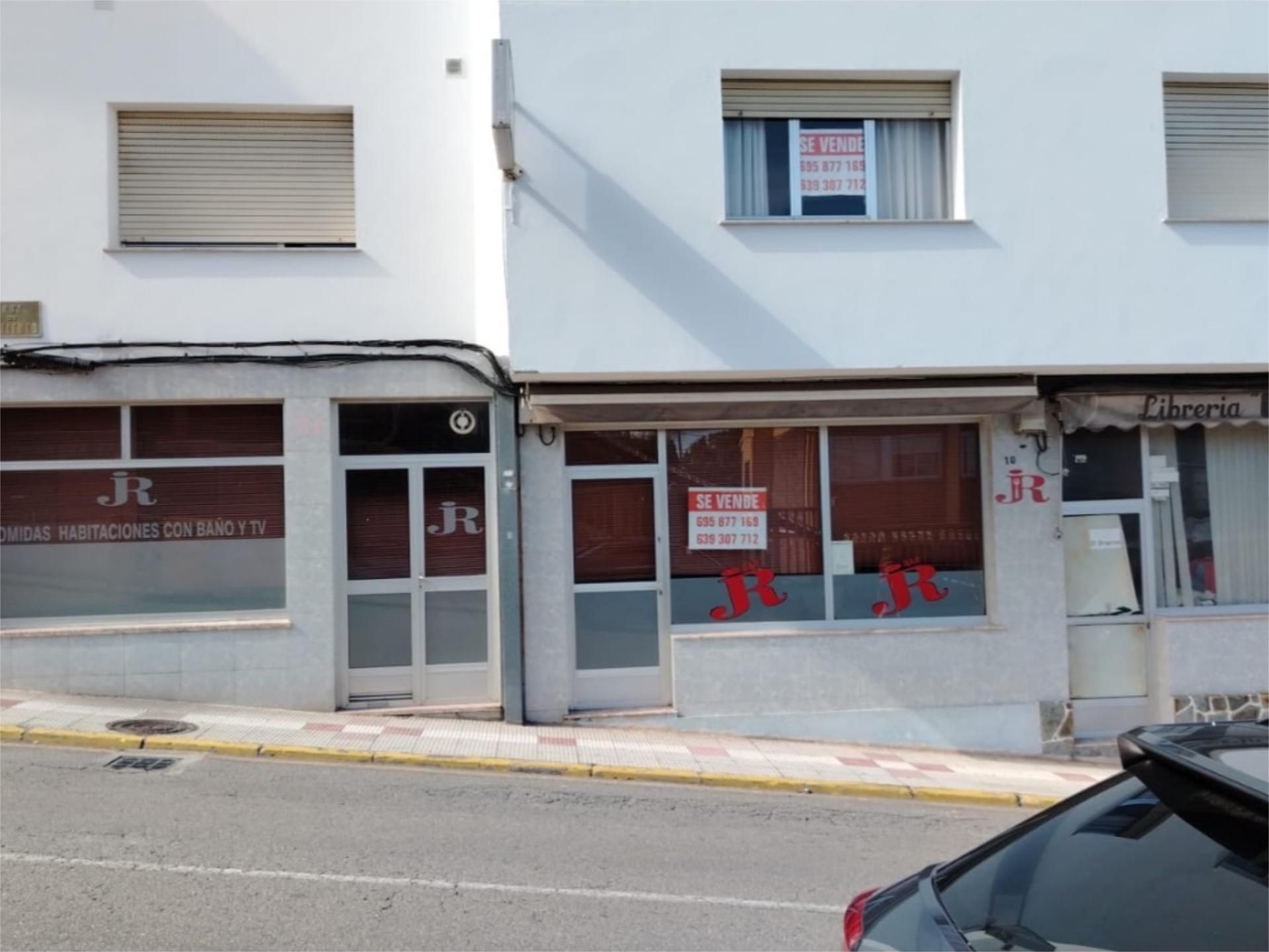 Local en venda en Burela amb Moblat