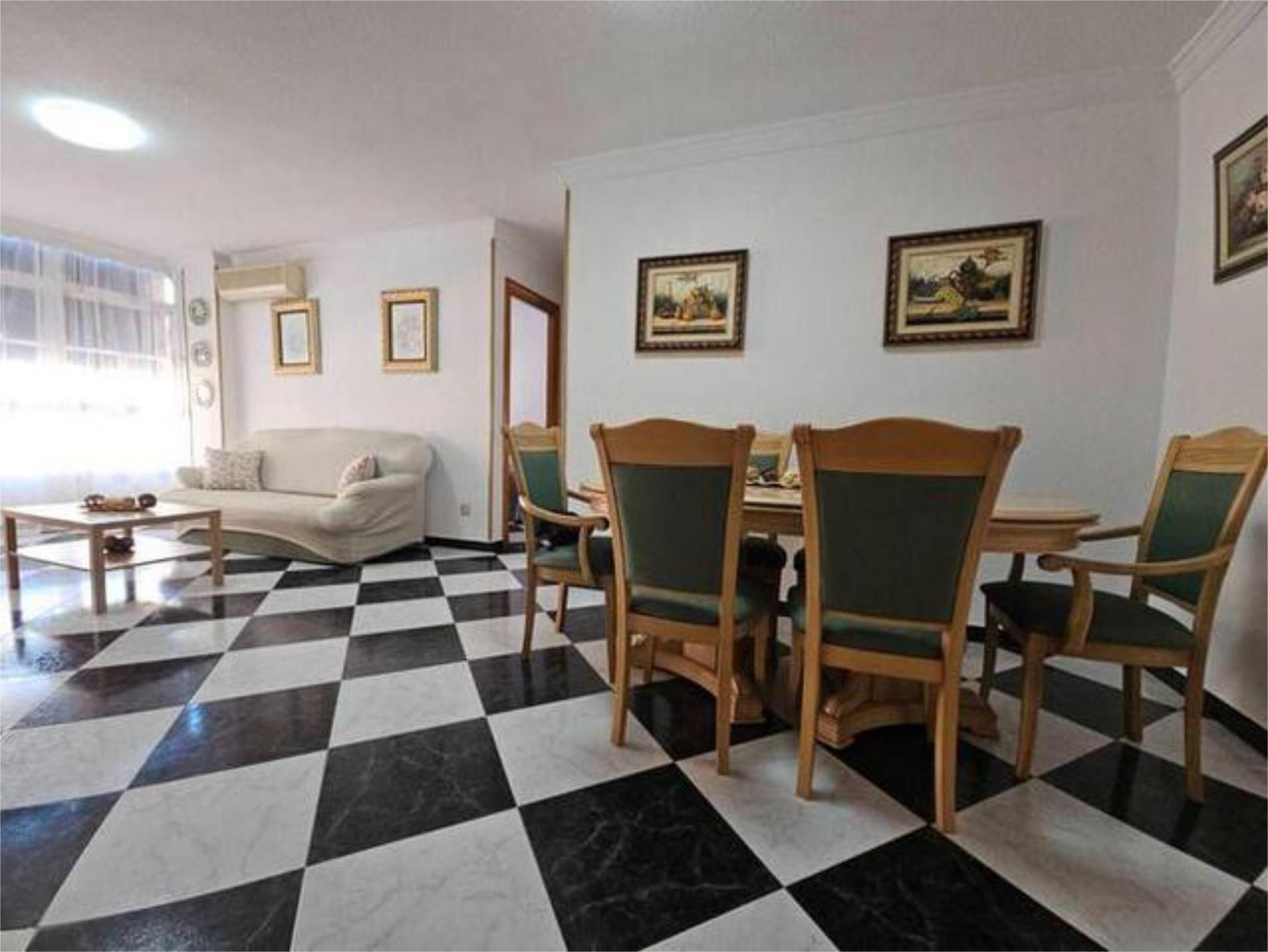 Dining room of Flat to share in Málaga Capital  with Terrace and Furnished