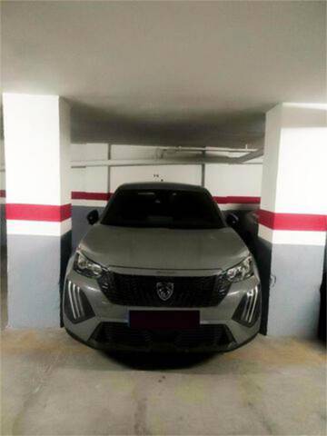 Garaje en Alquiler en Baza