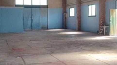 Foto 2 von Fabrikhallen zur Miete in Calle Camino de Pradovera, 22, Guadarrama, Madrid