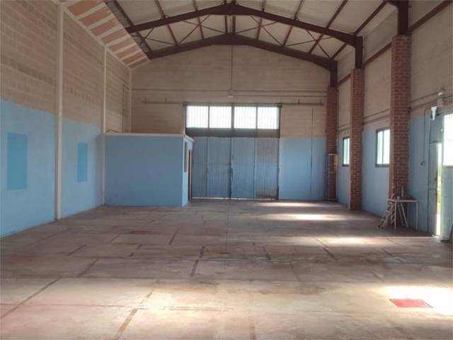 Nave industrial en Alquiler en Calle Camino de Pradovera, 22 en Guadarrama
