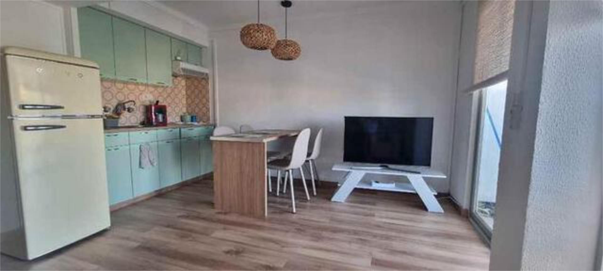 Menjador de Apartament de lloguer en Empuriabrava