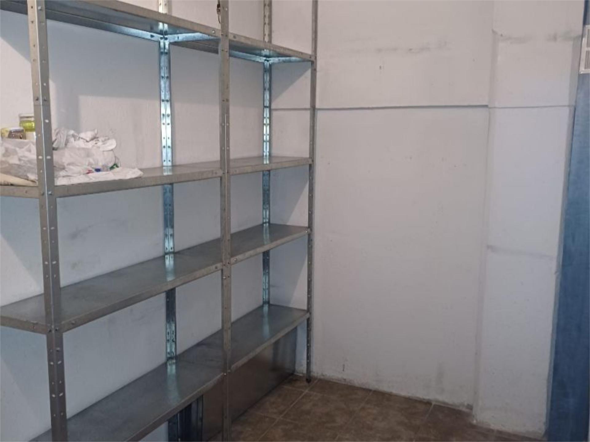 Box room to rent in Gijón 