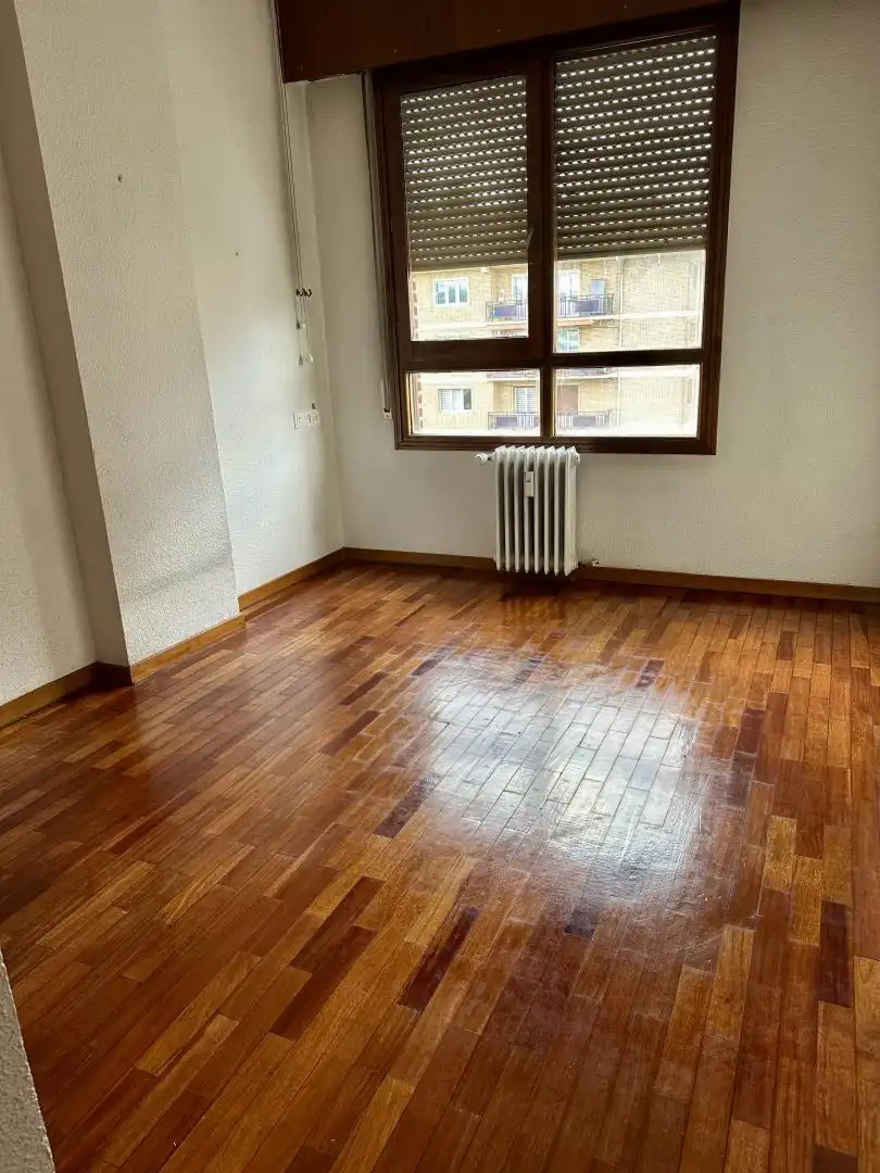 Flat for sale in Avenida de Sancho el Fuerte, 24, Iturrama Bedroom of Flat for sale in Pamplona / Iruña