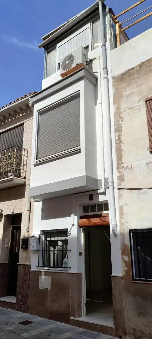 Pis en venda a Carrer Nou, 6, Piles Vista exterior de Pis en venda en Piles amb Aire condicionat, Calefacció i Terrassa