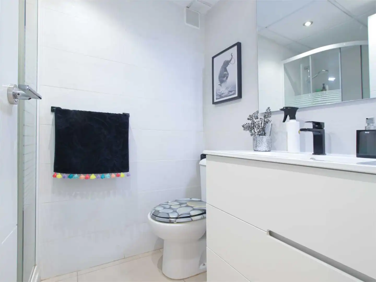 Wohnung zum Verkauf in Avenida Jacaranda, 4, Las Chapas - Alicate Playa Badezimmer von Wohnung zum Verkauf in Marbella mit Heizung, Terrasse und Abstellraum