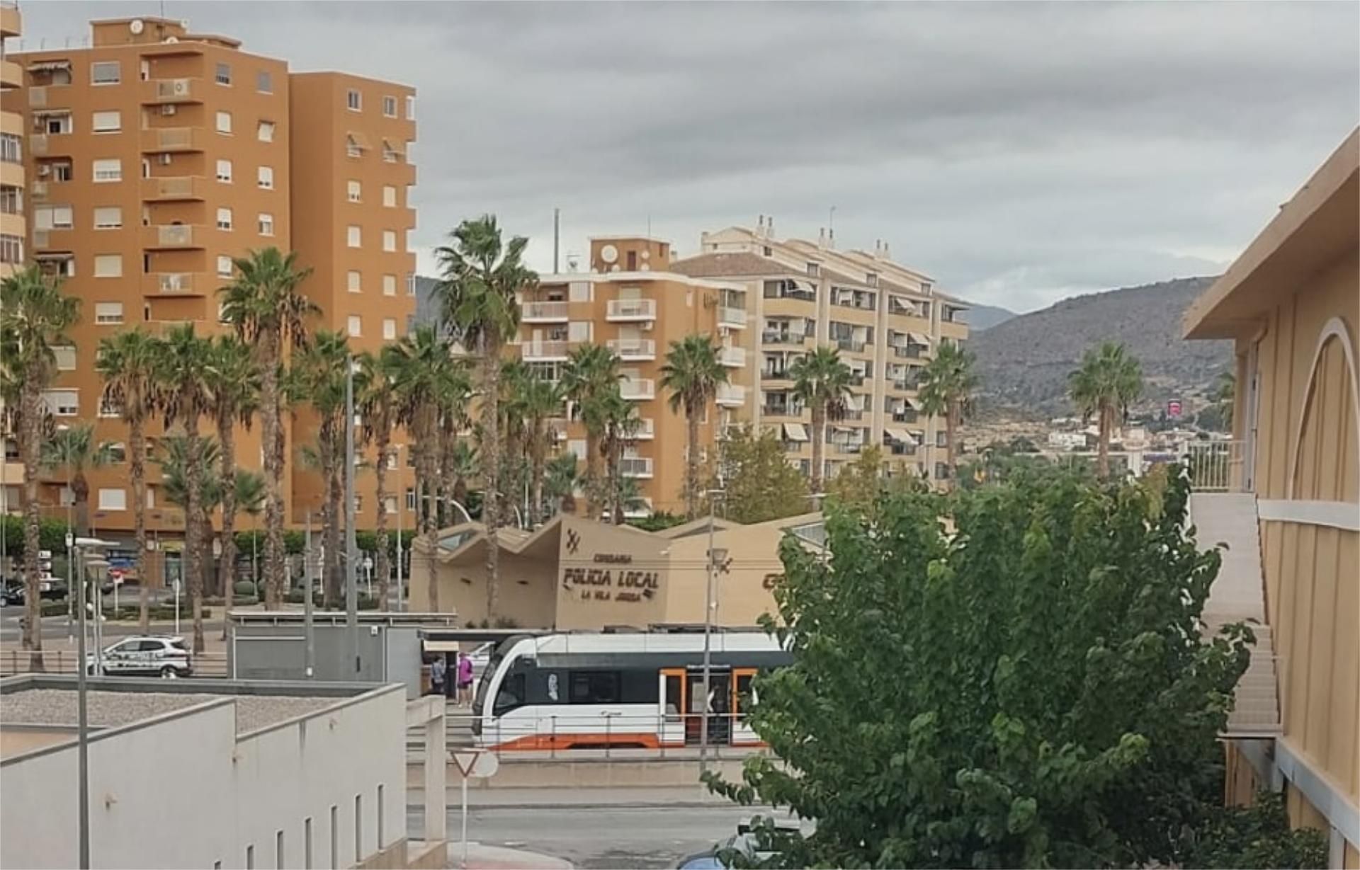 Flat for sale in Plaça de la Generalitat, 2, Platja de Vila Joiosa Exterior view of Flat for sale in Villajoyosa / La Vila Joiosa with Air Conditioner and Balcony