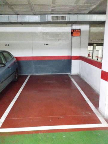 Garaje en Venta en Calle Escritora Josefina Aldecoa, 2 en El Cónsul - Ciudad Universitaria - El Romeral