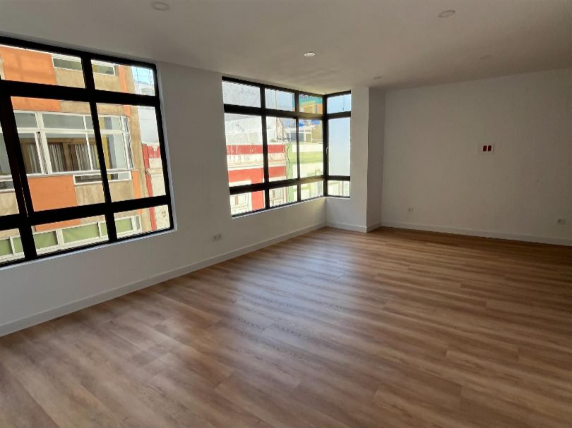 Flat to rent in Calle Eusebio Navarro, 8, Arenales - Lugo - Avda. Marítima