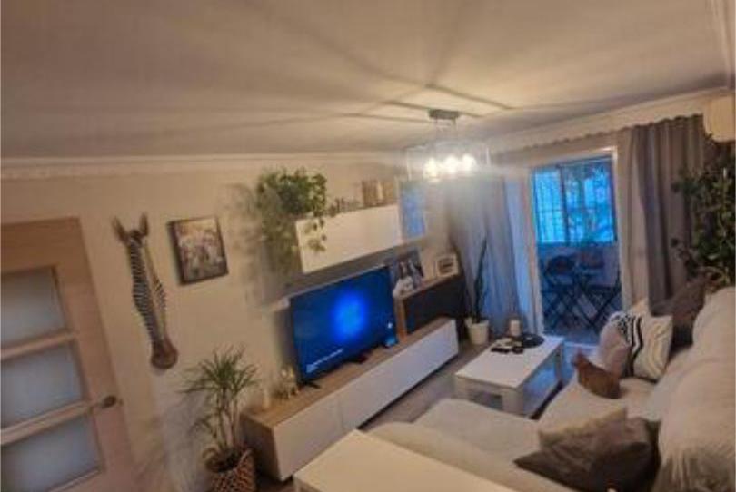 Piso en venta en Girón - Las Delicias, Málaga Capital - imagen 1 Foto 1 de Piso en venta en Girón - Las Delicias, Málaga Capital