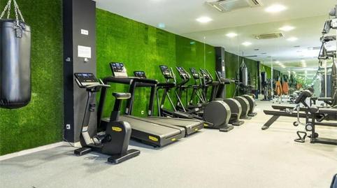 Photo 3 of Flat to rent in Calle de Carlos y Guillermo Fernández Shaw, 1, Adelfas, Madrid