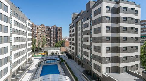 Photo 2 of Flat to rent in Calle de Carlos y Guillermo Fernández Shaw, 1, Adelfas, Madrid