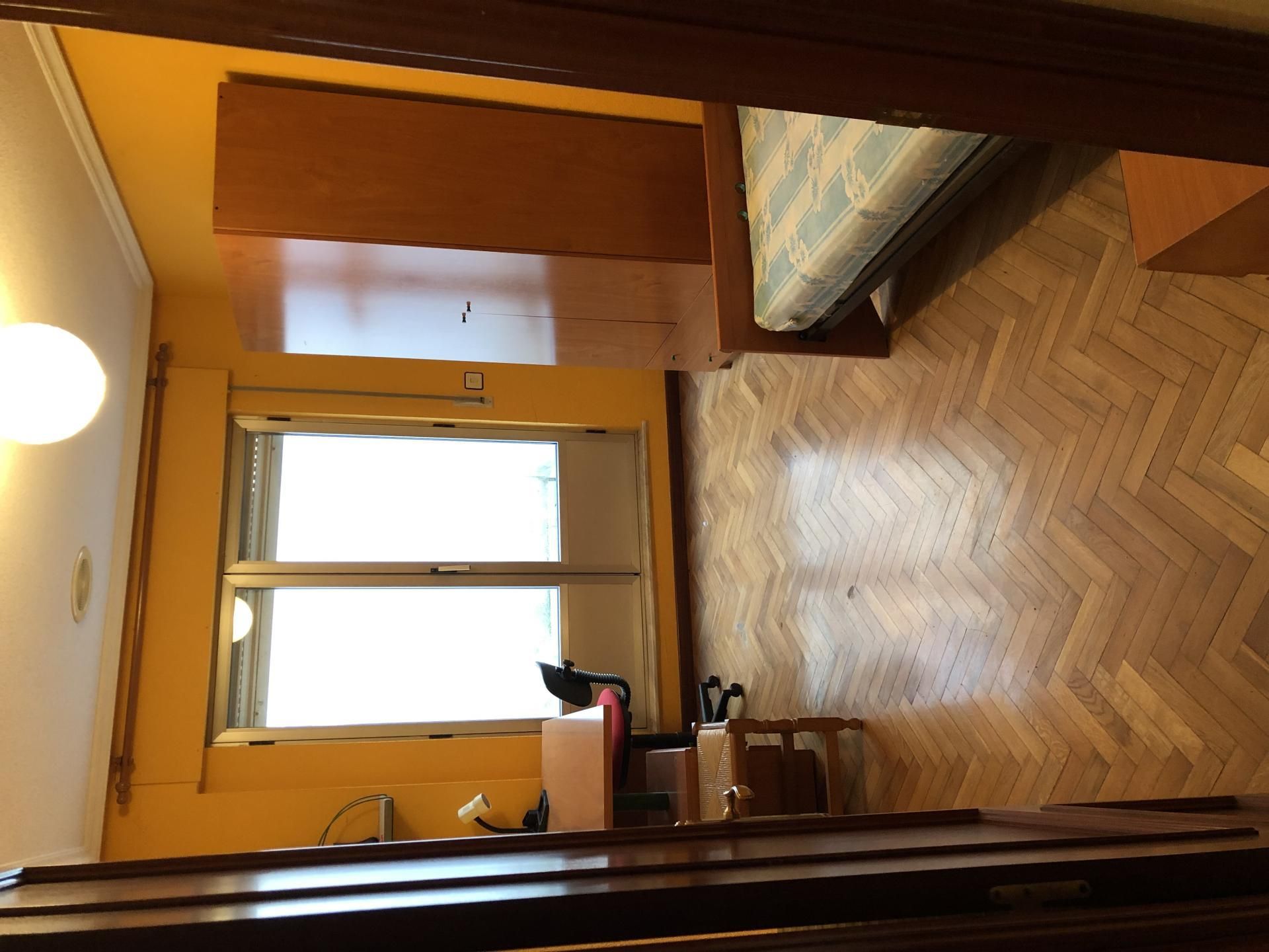 Bedroom of Flat for sale in Salamanca Capital  with Heating, Parquet flooring and Terrace