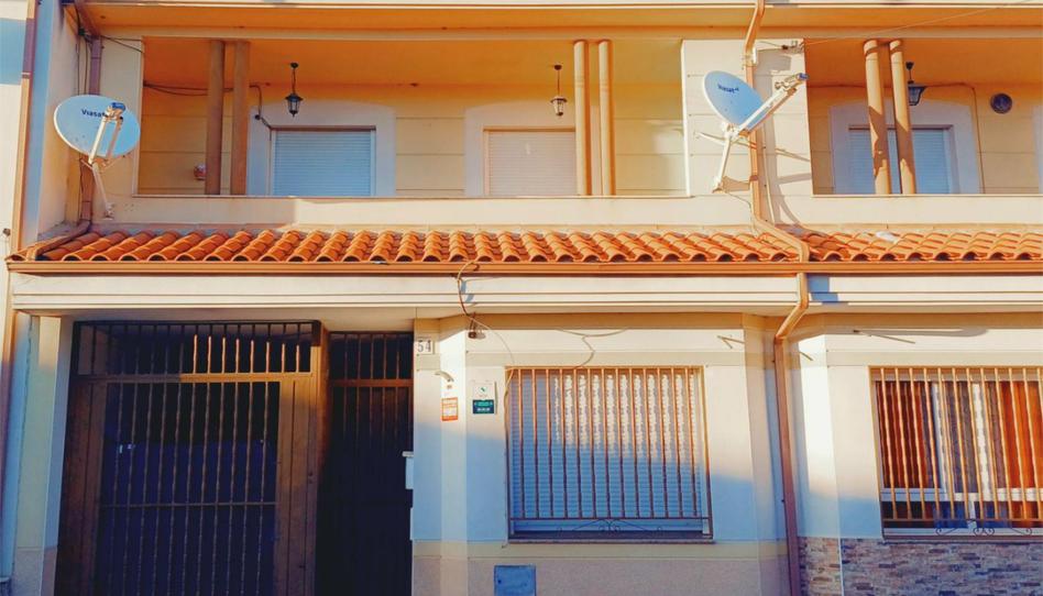 Foto 1 de Casa o xalet en venda a Calle Guzmán el Bueno, 54, Talayuela, Cáceres