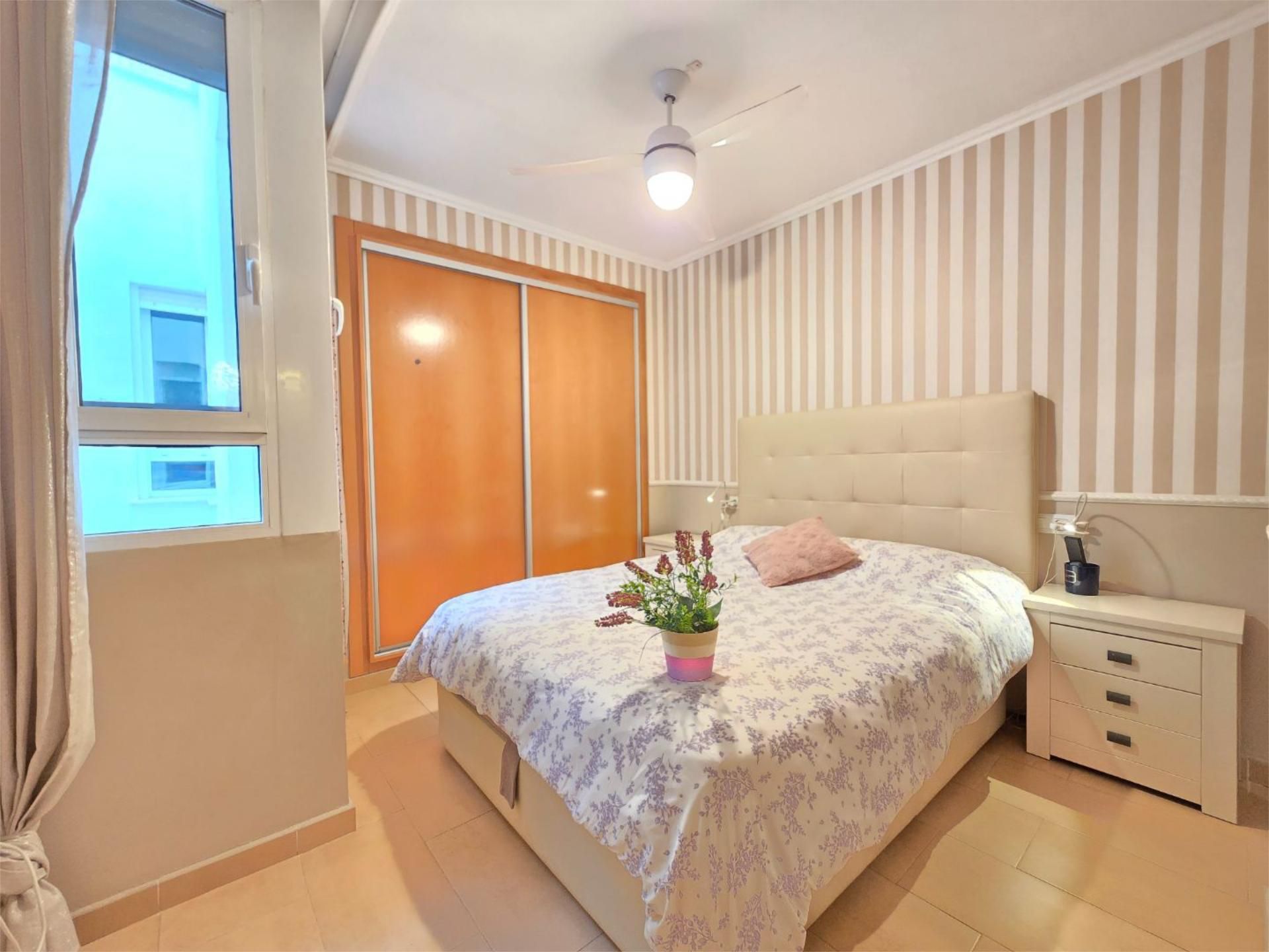 Bedroom of Flat for sale in Sagunto / Sagunt  with Air Conditioner and Balcony